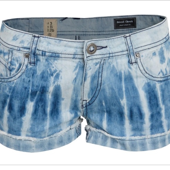 NWT Volcom jean shorts! - Picture 2 of 7
